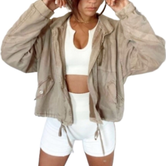 Young Fabulous & Broke Young Fabulous Broke Clara Utility Bomber Jacket Zip Up - Picture 1 of 6